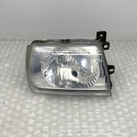 FRONT RIGHT HEADLIGHT