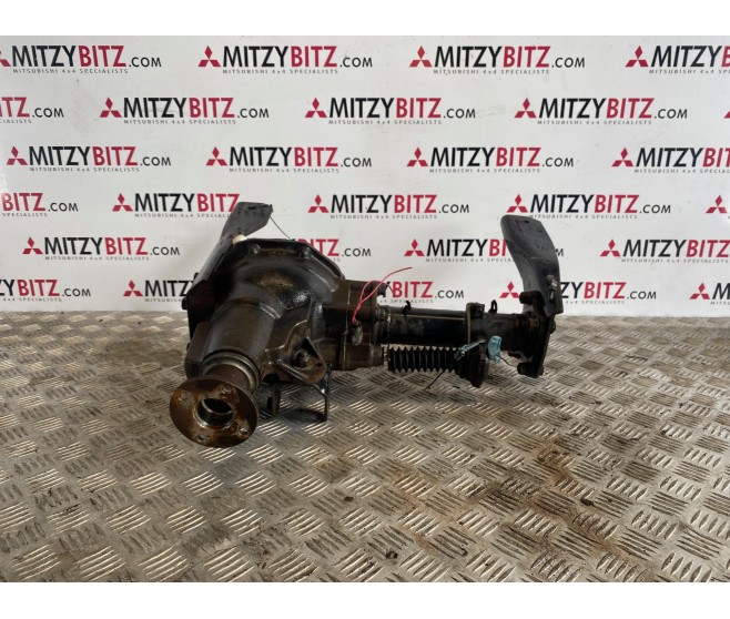 FRONT DIFF DIFFERENTIAL 4.875 FOR A MITSUBISHI K60,70# - FRONT AXLE DIFFERENTIAL