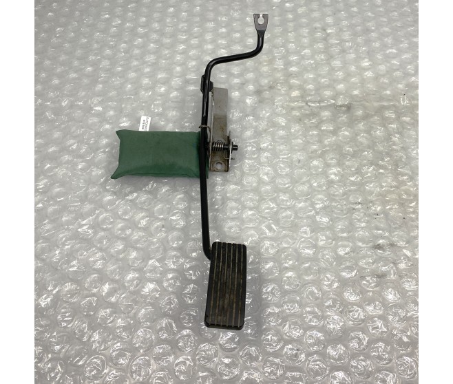 ACCELERATOR PEDAL, FOR A MITSUBISHI PAJERO IO - H76W