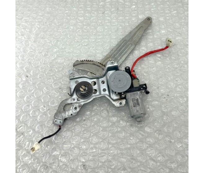 WINDOW REGULATOR AND MOTOR REAR RIGHT FOR A MITSUBISHI CHALLENGER - K94W