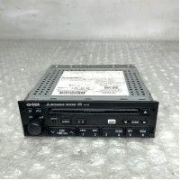 W142 RADIO STEREO CD PLAYER