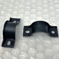 FRONT ANTI ROLL BAR BRACKET