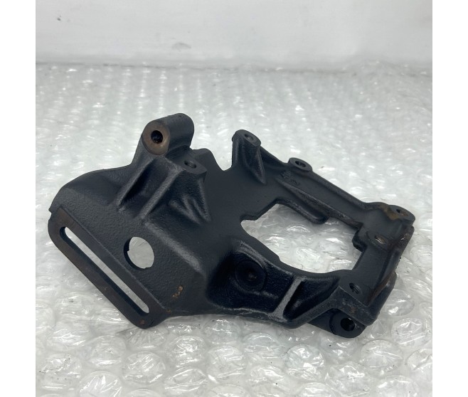 AIR CON BRACKET FOR A MITSUBISHI GENERAL (EXPORT) - HEATER,A/C & VENTILATION