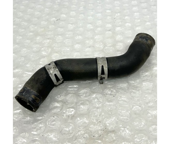 TOP UPPER RADIATOR HOSE FOR A MITSUBISHI PAJERO/MONTERO - V88W