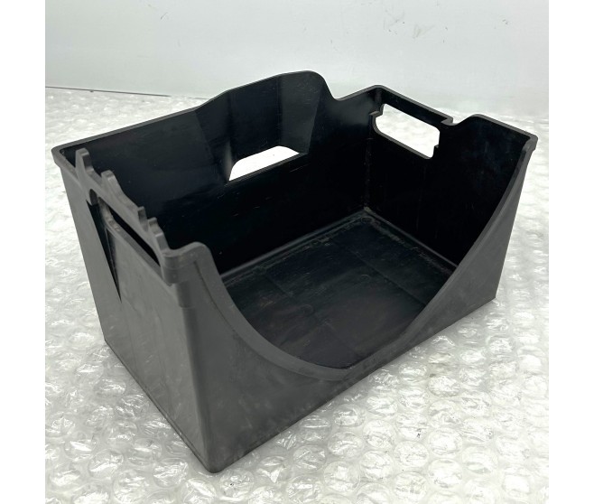 BATTERY HOLDER BOX