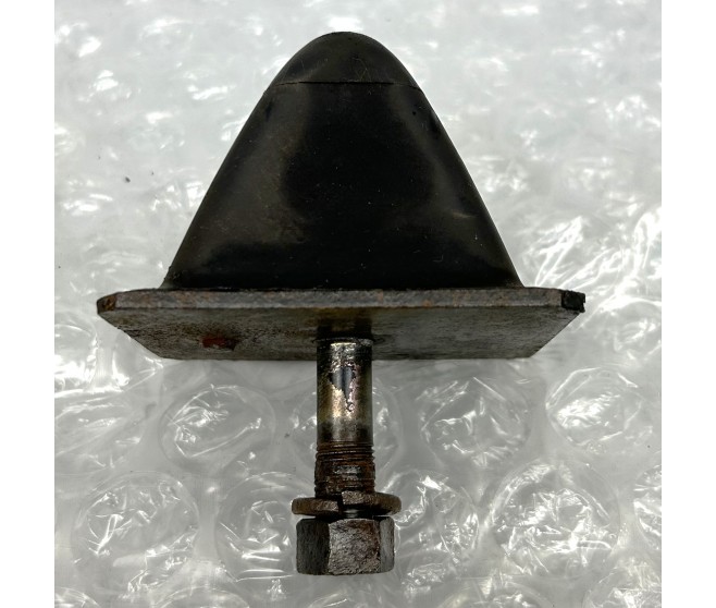 REAR SUSPENSION UPPERR ARM BUMP STOPPER FOR A MITSUBISHI GENERAL (EXPORT) - REAR SUSPENSION