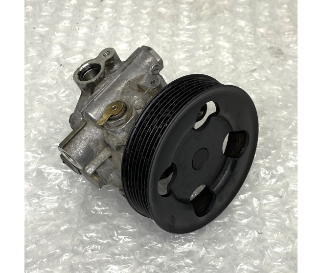 POWER STEERING OIL PUMP FOR A MITSUBISHI V60# - POWER STEERING OIL PUMP