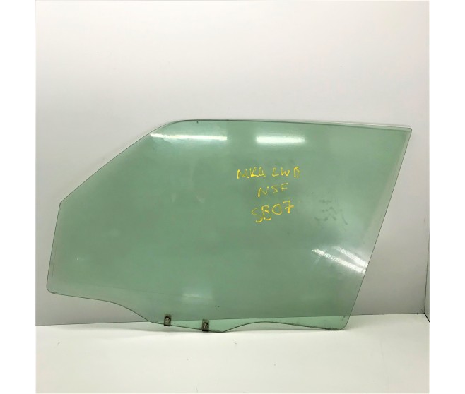 DOOR GLASS FRONT LEFT FOR A MITSUBISHI PAJERO - V77W