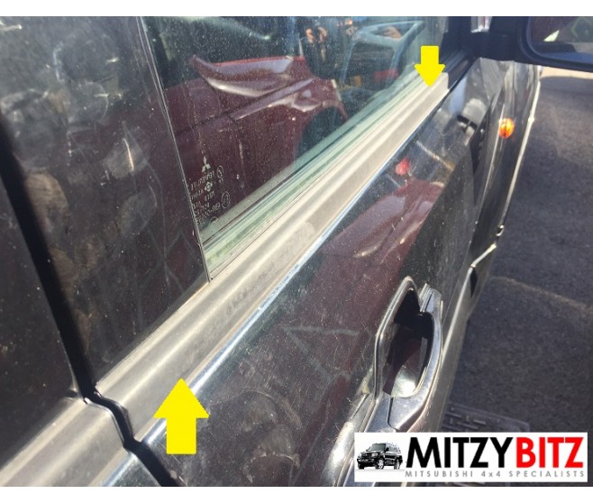 WEATHERSTRIP MOULDING FRONT RIGHT DOOR TO GLASS  FOR A MITSUBISHI PAJERO - V75W