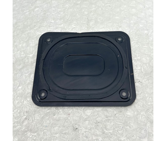 REAR FLOOR HOLE COVER FOR A MITSUBISHI V70# - LOOSE PANEL