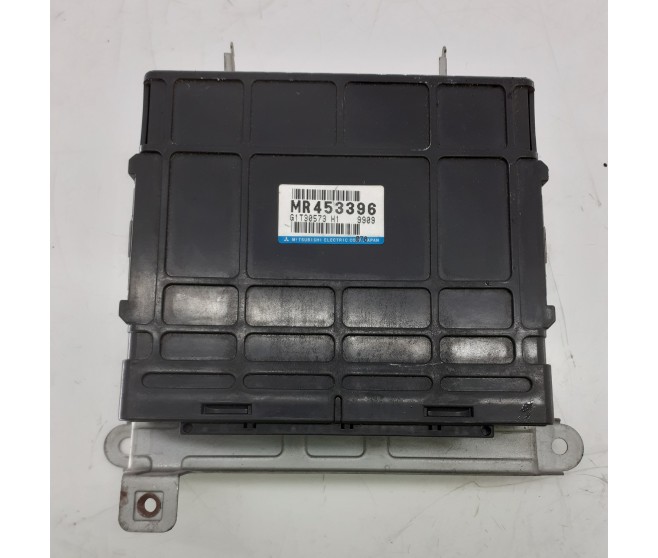 AUTOMATIC GEARBOX CONTROL UNIT FOR A MITSUBISHI V60,70# - AUTOMATIC GEARBOX CONTROL UNIT