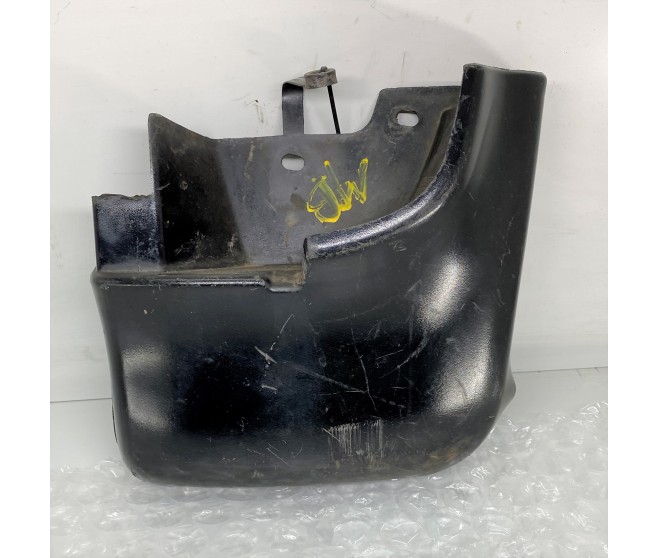WARRIOR MUD FLAP FRONT RIGHT FOR A MITSUBISHI CHALLENGER - K99W