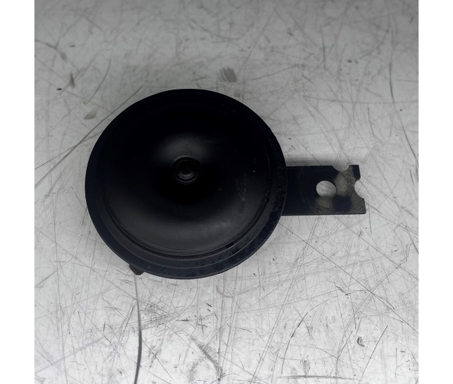 LOW TONE HORN FOR A MITSUBISHI H60,70# - HORN & BUZZER