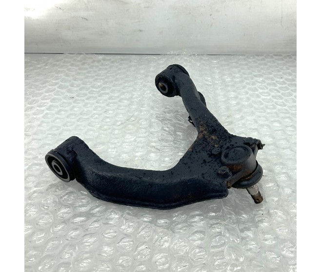 FRONT SUSPENSION ARM UPPER RIGHT FOR A MITSUBISHI V70# - FRONT SUSPENSION ARM UPPER RIGHT