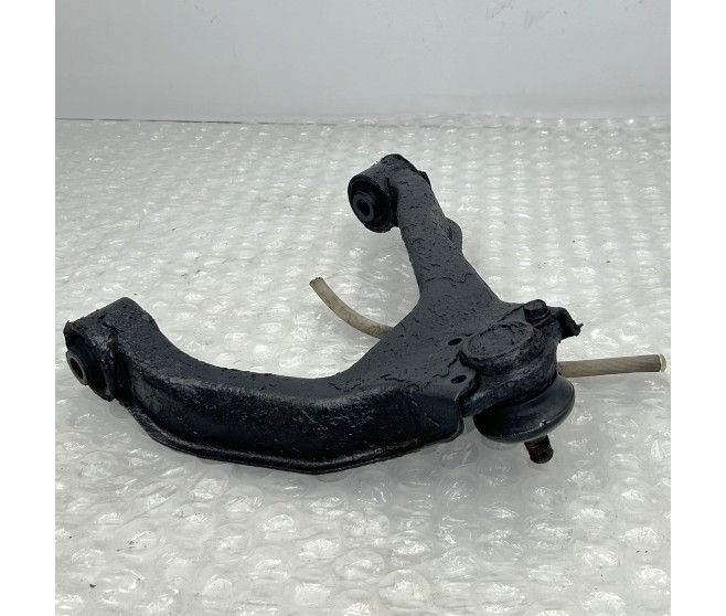 FRONT SUSPENSION ARM UPPER RIGHT FOR A MITSUBISHI PAJERO - V93W