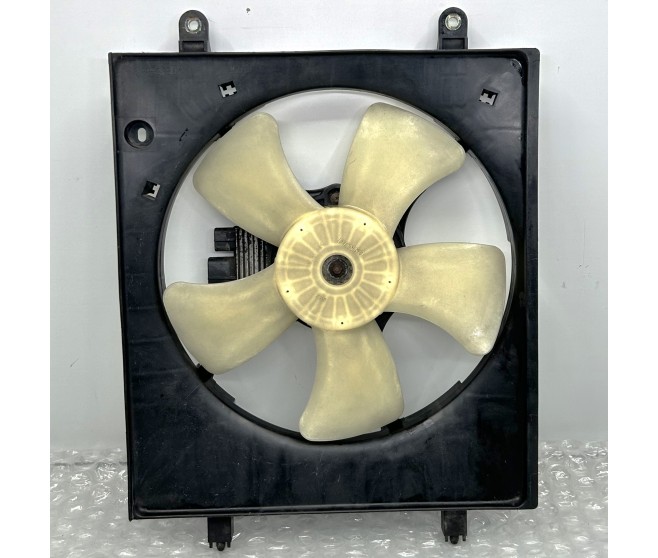 COOLING FAN AND SHROUD FOR A MITSUBISHI PAJERO IO - H76W