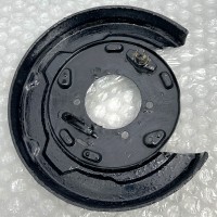 REAR BRAKE BACKING PLATE LEFT