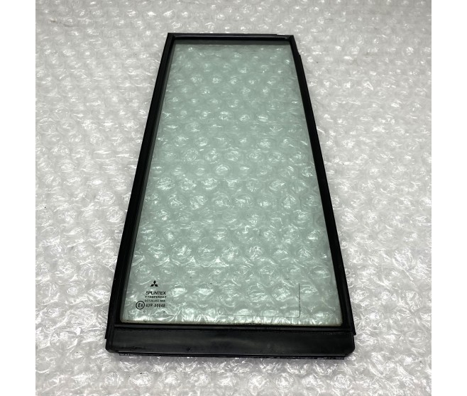 DOOR STATIONARY WINDOW REAR RIGHT FOR A MITSUBISHI H60,70# - REAR DOOR PANEL & GLASS
