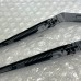 FRONT WINDSCREEN WIPER ARMS FOR A MITSUBISHI PAJERO/MONTERO - V68W