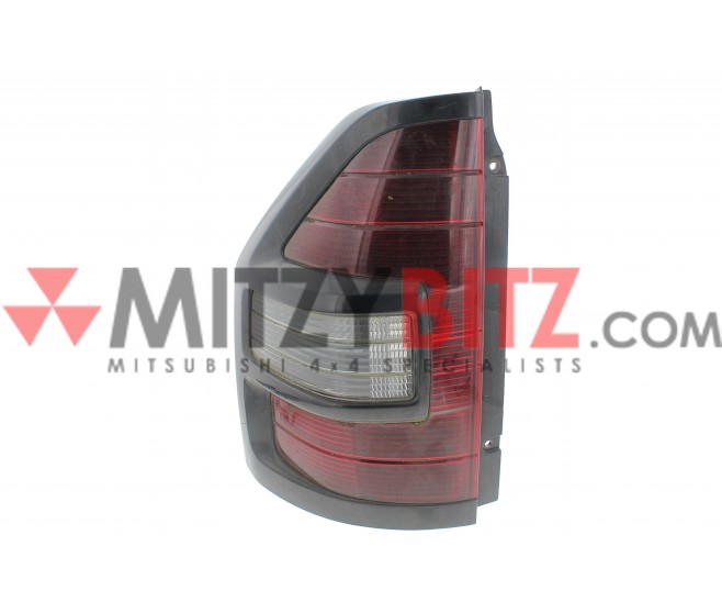 00-02 REAR LEFT BODY LAMP FOR A MITSUBISHI CHASSIS ELECTRICAL - 