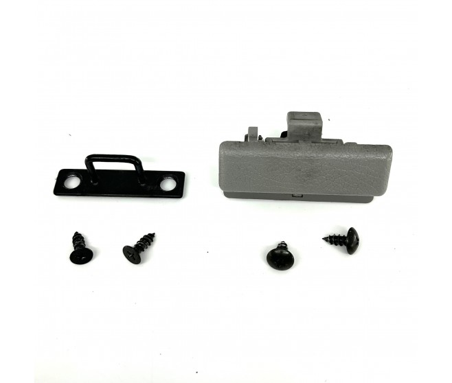 GLOVEBOX LOCK AND STRIKER FOR A MITSUBISHI SPACE GEAR/L400 VAN - PD4V