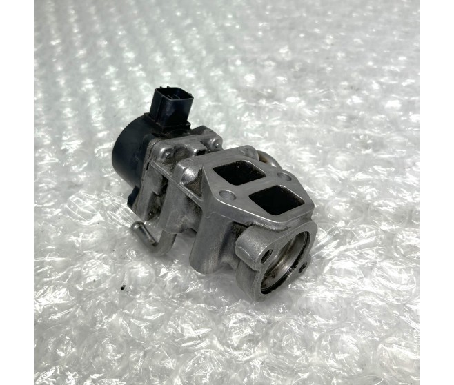 EGR VALVE FOR A MITSUBISHI INTAKE & EXHAUST - 