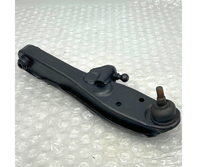 LOWER SUSPENSION ARM FRONT LEFT FOR A MITSUBISHI H60,70# - LOWER SUSPENSION ARM FRONT LEFT