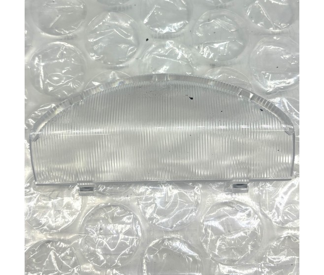 FRONT DOOR LAMP LENS COVER FOR A MITSUBISHI GENERAL (EXPORT) - DOOR