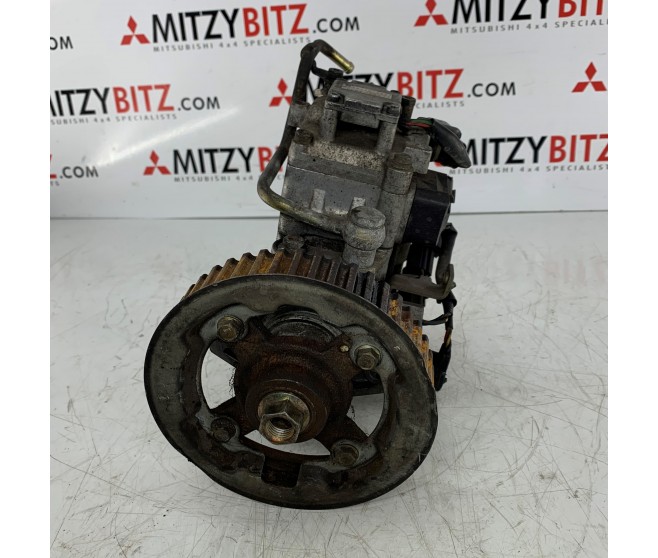 FUEL INJECTION PUMP  FOR A MITSUBISHI V20-50# - FUEL INJECTION PUMP 