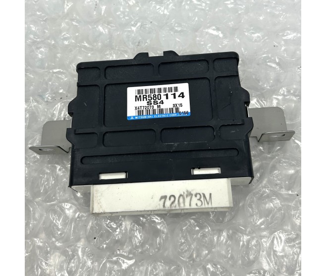 4WD INDICATOR CONTROL UNIT FOR A MITSUBISHI TRANSFER - 