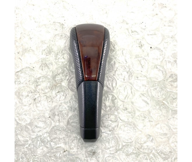 AUTO GEARSHIFT LEVER KNOB WOOD EFFECT FOR A MITSUBISHI GENERAL (EXPORT) - AUTOMATIC TRANSMISSION