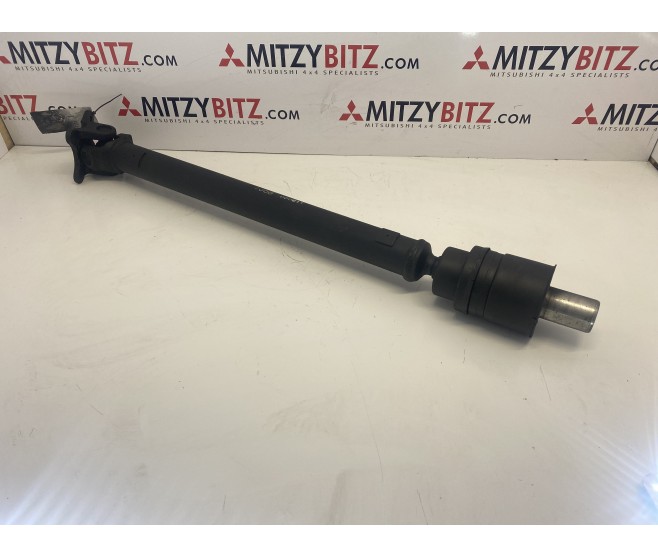 FRONT PROPELLER SHAFT FOR A MITSUBISHI PAJERO - V97W