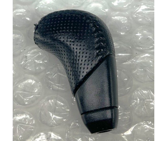 4WD GEARSHIFT LEVER KNOB FOR A MITSUBISHI V70# - TRANSFER FLOOR SHIFT CONTROL