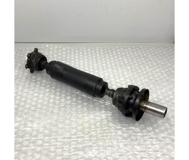 REAR PROP SHAFT FOR A MITSUBISHI PAJERO - V68W