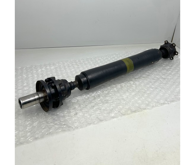 REAR PROPSHAFT FOR A MITSUBISHI PAJERO - V78W