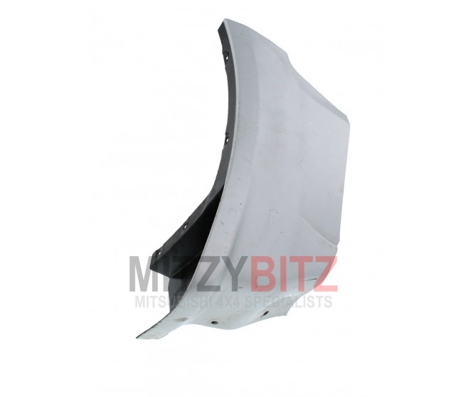 MUD GUARD FLAP FRONT RIGHHT FOR A MITSUBISHI PAJERO - V75W