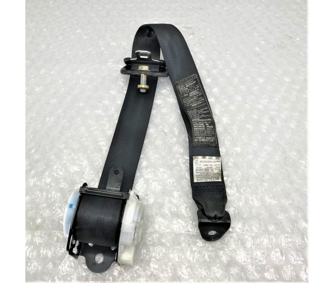 REAR RIGHT SEAT BELT FOR A MITSUBISHI V70# - REAR RIGHT SEAT BELT