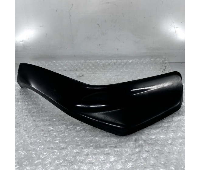 BUMPER EXTENSION FRONT RIGHT FOR A MITSUBISHI V70# - FRONT BUMPER & SUPPORT