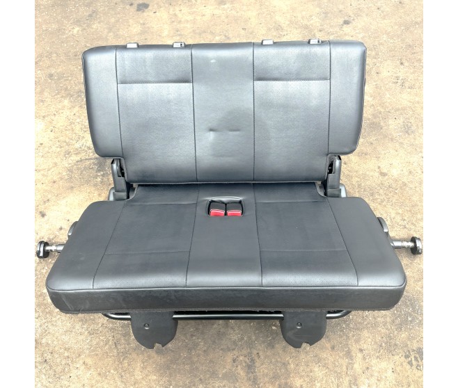 THIRD ROW SEATS LEATHER FOR A MITSUBISHI GENERAL (EXPORT) - SEAT