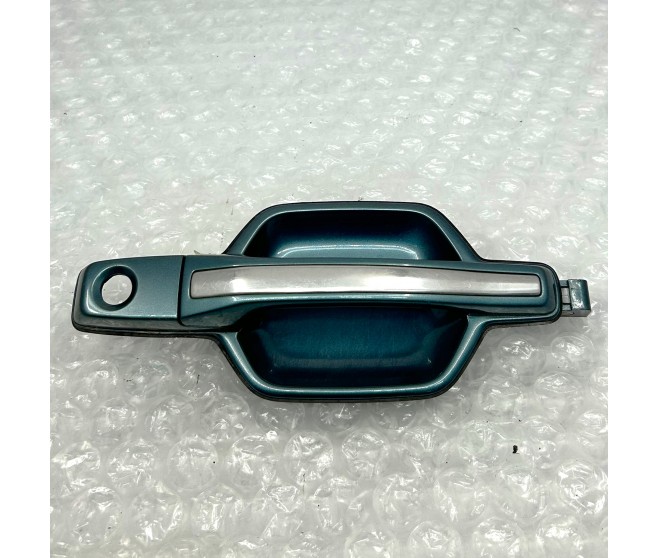 FRONT DOOR OUTSIDE HANDLE RIGHT MR556248 FOR A MITSUBISHI PAJERO/MONTERO - V65W