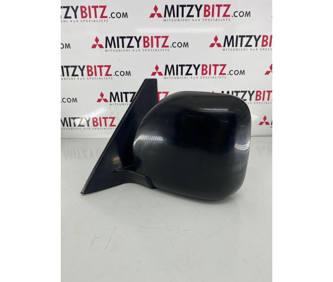 FRONT LEFT POWER FOLDING WING MIRROR FOR A MITSUBISHI V70# - FRONT LEFT POWER FOLDING WING MIRROR