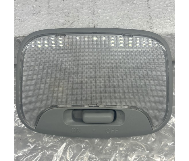INTERIOR ROOF LIGHT FOR A MITSUBISHI OUTLANDER - CW8W