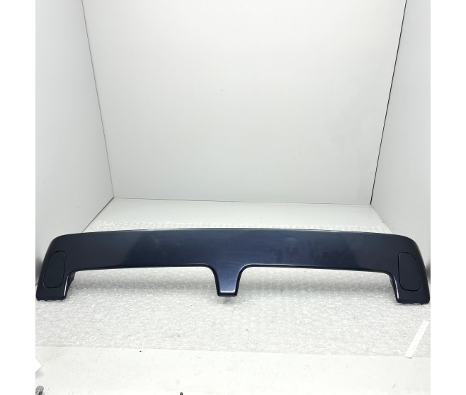TAILGATE SPOILER FOR A MITSUBISHI V98W - 3200D-TURBO/LONG WAGON<07M-> - GLX(NSS4/7SEATER/EURO3),5FM/T LHD / 2006-08-01 -> - 