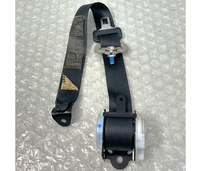 SEAT BELT 2ND ROW REAR LEFT FOR A MITSUBISHI PAJERO/MONTERO - V93W