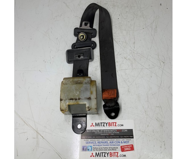 SEAT BELT 3RD ROW RIGHT FOR A MITSUBISHI PAJERO - V46W