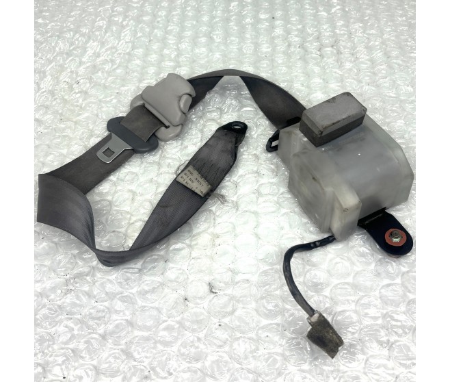 SEAT BELT FRONT RIGHT FOR A MITSUBISHI DELICA SPACE GEAR/CARGO - PD6W