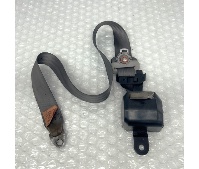 SEAT BELT 2ND ROW LEFT FOR A MITSUBISHI SPACE GEAR/L400 VAN - PD5W