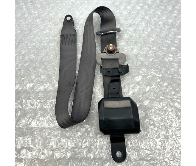 SEAT BELT 2ND ROW LEFT FOR A MITSUBISHI DELICA SPACE GEAR/CARGO - PE8W