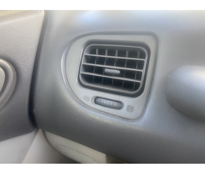 LEFT SIDE DASH AIR OUTLET VENT  FOR A MITSUBISHI INTERIOR - 