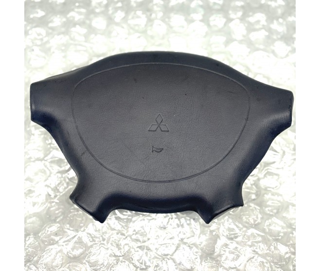 STEERING WHEEL PAD FOR A MITSUBISHI GENERAL (EXPORT) - STEERING